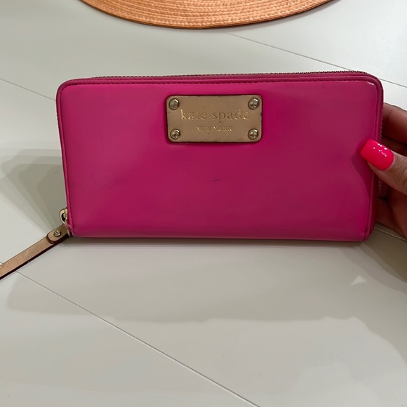 kate spade Handbags - Kate spade wallet